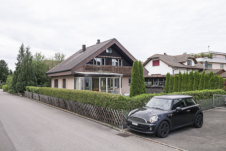 Detached 5.5-room family home with development potential  - 5442 Fislisbach