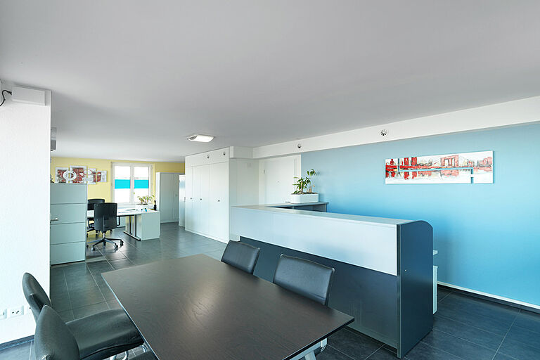 55 m² de bureaux / boutique  - 6300 Zug
