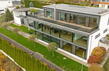 425 m² Luxus-Villa mit grandioser See- und Bergsicht in Meggen  in Meggen